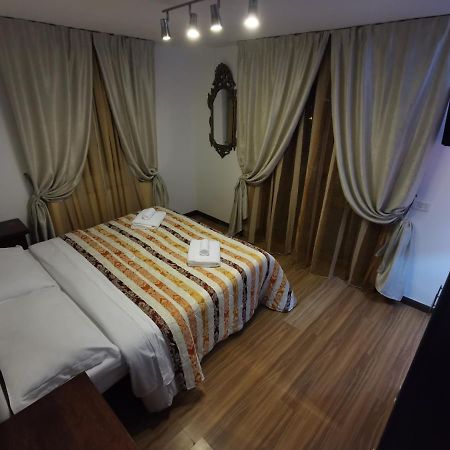 Vila Deal Sacele Ngoại thất bức ảnh