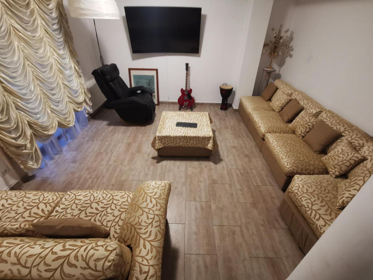 Vila Deal Sacele Ngoại thất bức ảnh
