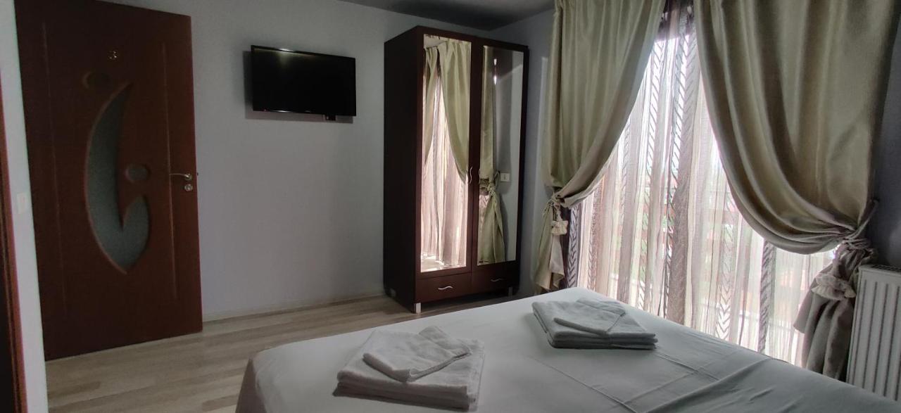 Vila Deal Sacele Ngoại thất bức ảnh
